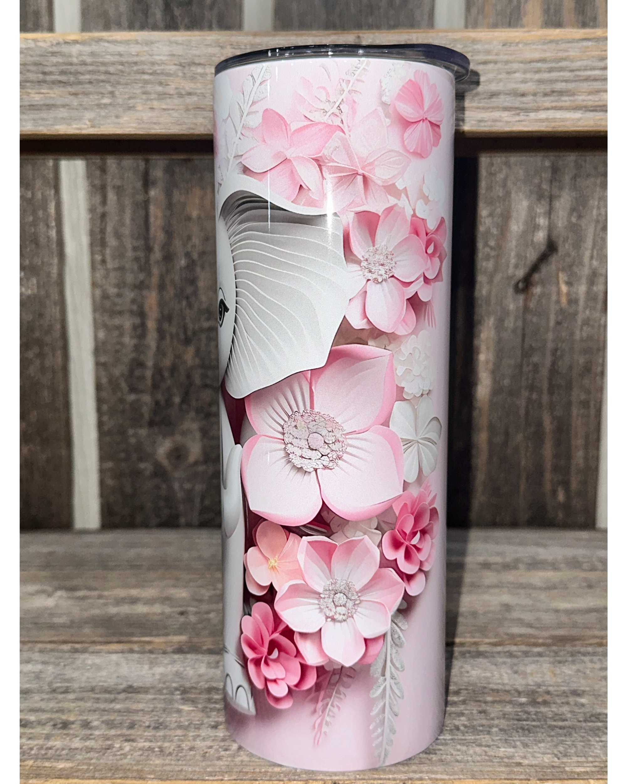 Elephant with Flowers - 3D Looking