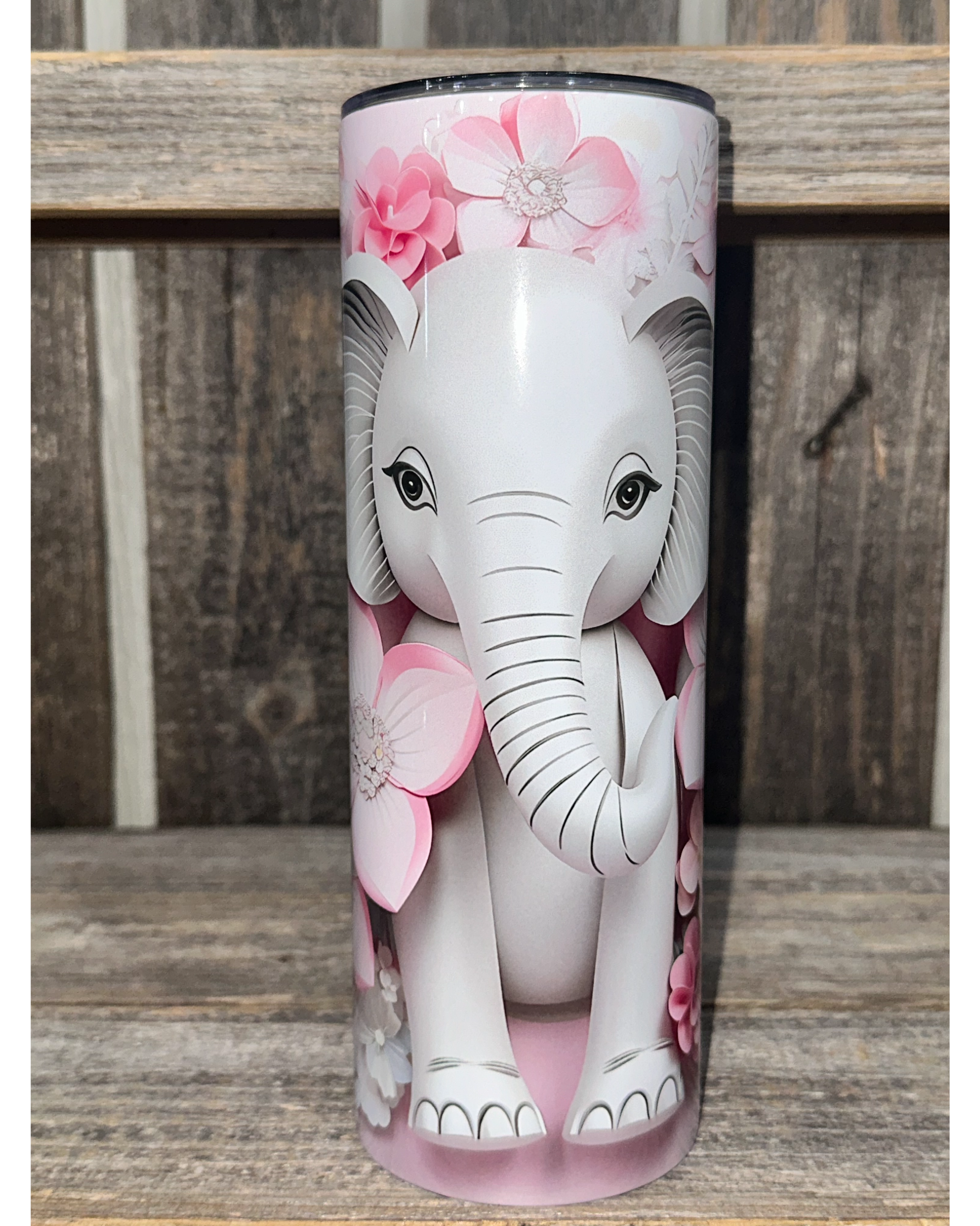 Elephant with Flowers - 3D Looking