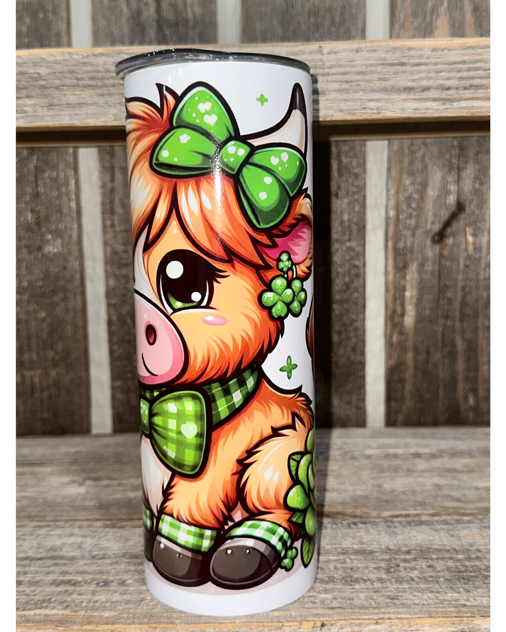 Cute Highland Cow - Green Plaid Shamrocks