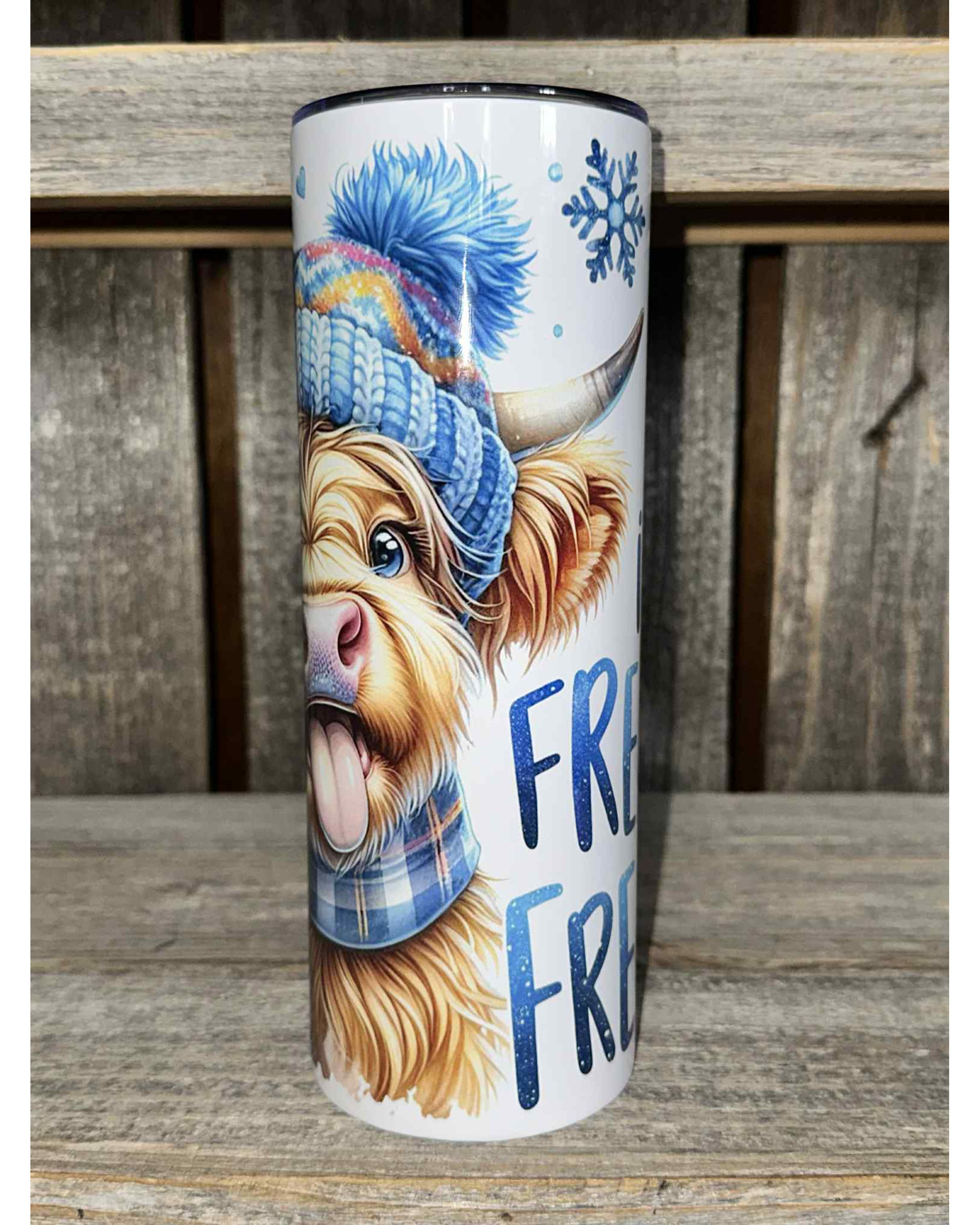 I'm Freakin Freezin - Highland Cow Winter
